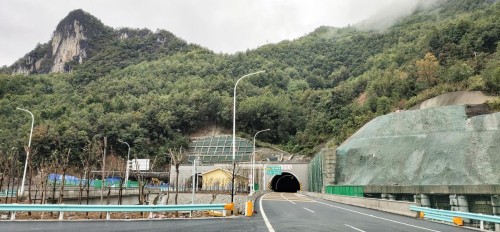 中岭山村委会重塑乡村，推动可持续发展新项目启动